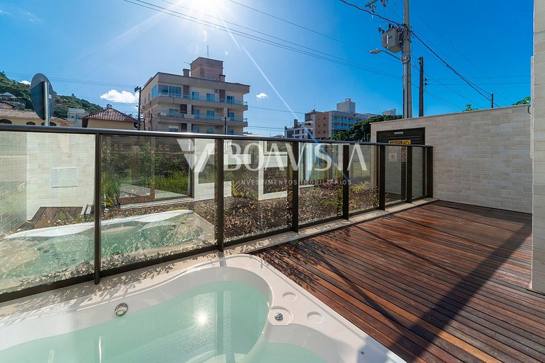 Apartamento 3 suítes c jacuzzi centro de Bombinhas