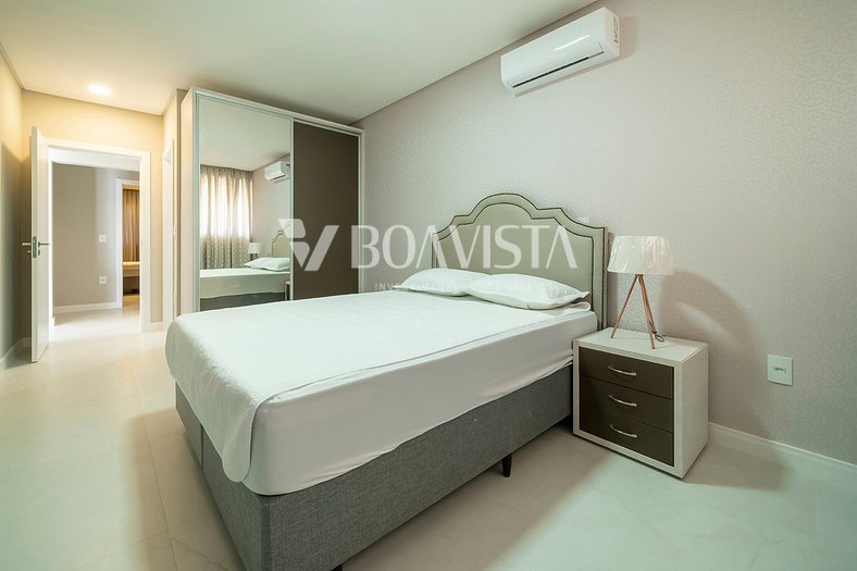 Apartamento 3 suites con jacuzzi en el centro de Bombinhas