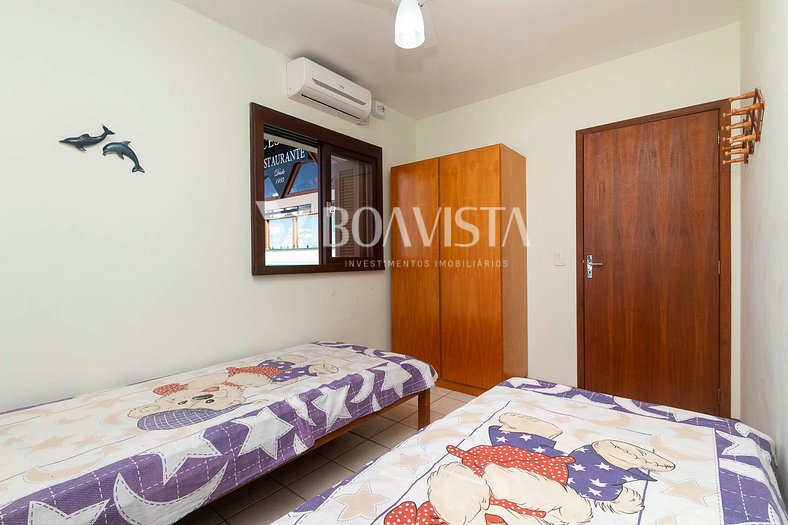 Rent House 4 rooms w/ 1 suite sea front | Bombas / SC